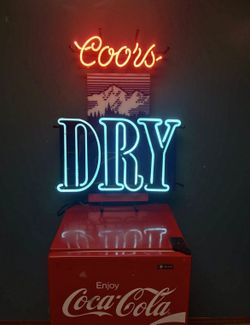 Vintage Neon Beer sign Coors Dry Beer Light