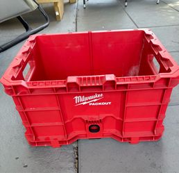 Milwaukee packout 18.6 in container storage