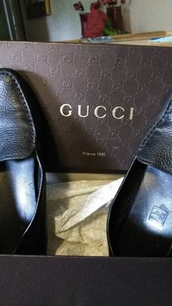 Women's Gucci SZ 9 Black Qardaha Leather Loafers