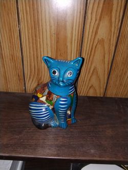 Televera Vintage Folklore Cat  Pottery