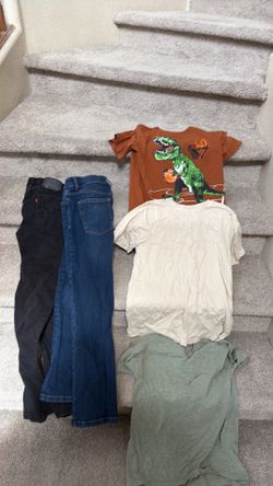 Size 14 boys clothing bundle $10