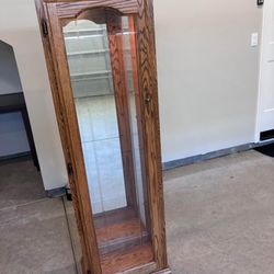Curio cabinet or China Cabinet 5 shelves with light  and mirror OBO