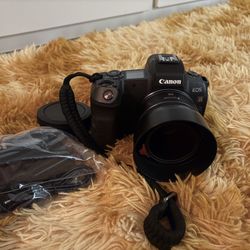 canon mirrorless eos r + rf 50 mm 1.8 and extras 