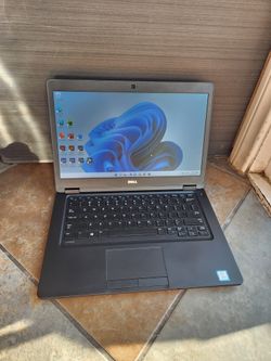 Dell laptop Core i5 8gb ram 128gb ssd with ms office and Adobe Suite good battery health, best offer