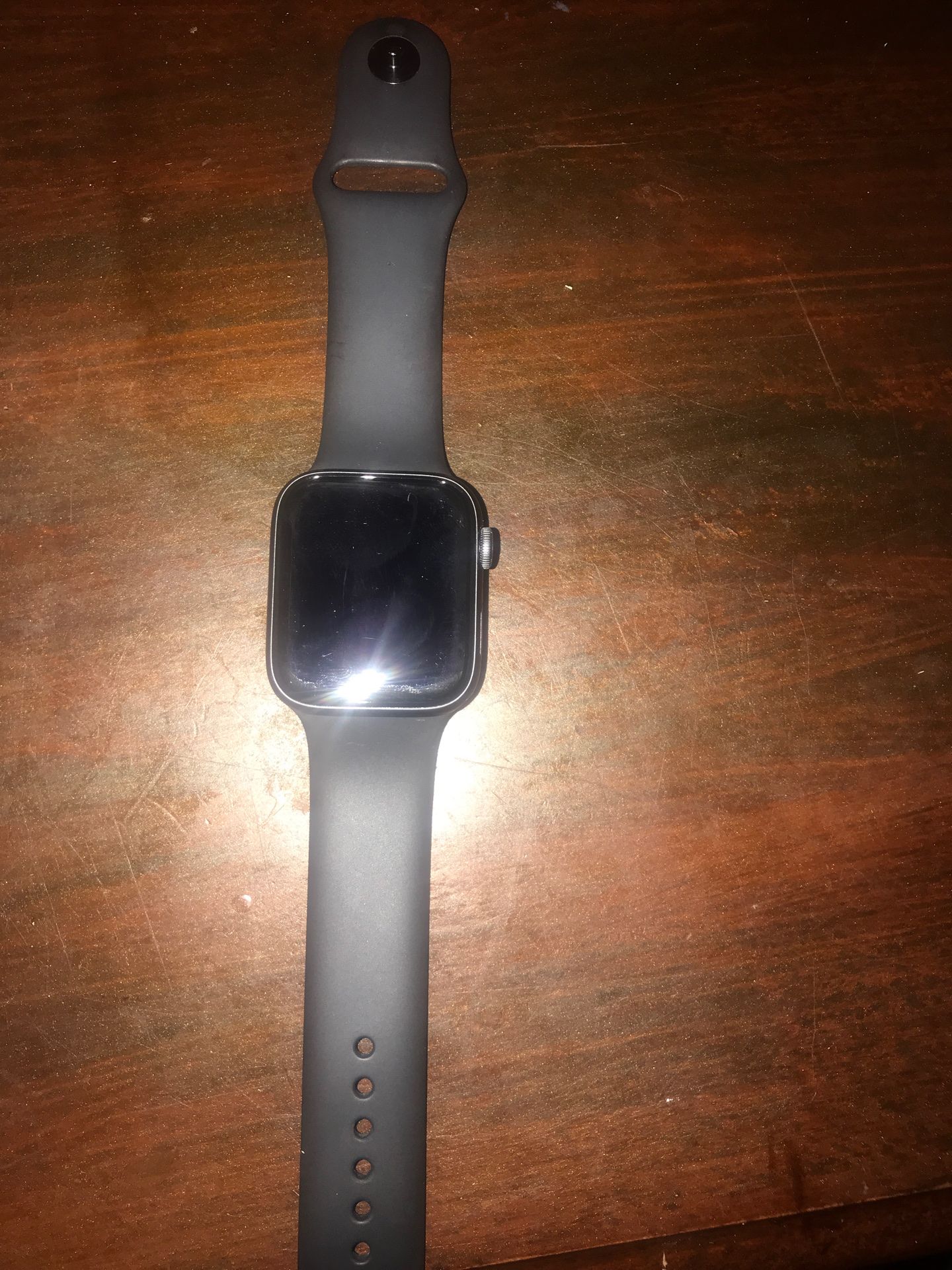 Brand new Apple Watch gen 4 44mm