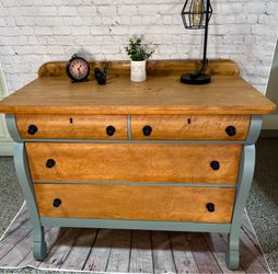 Vintage wood dresser