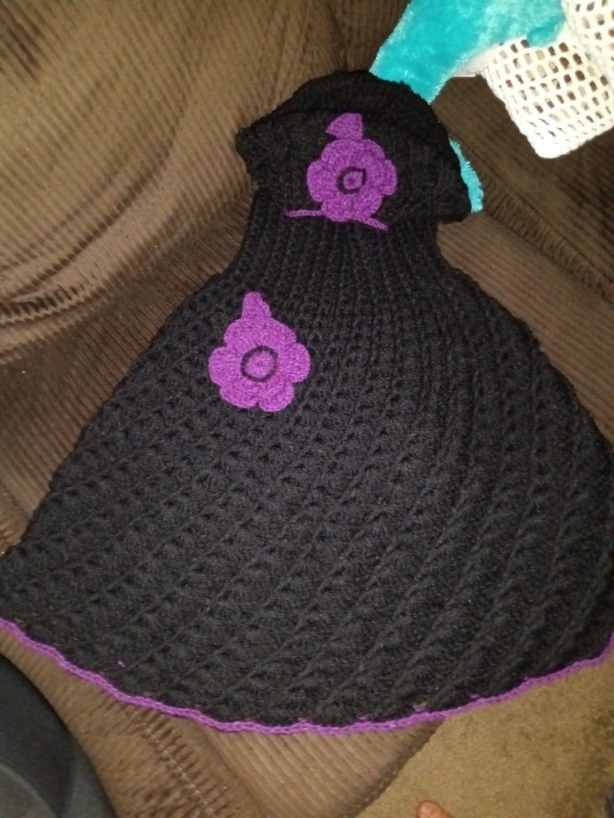 Poncho Con Boina A Crochet $30