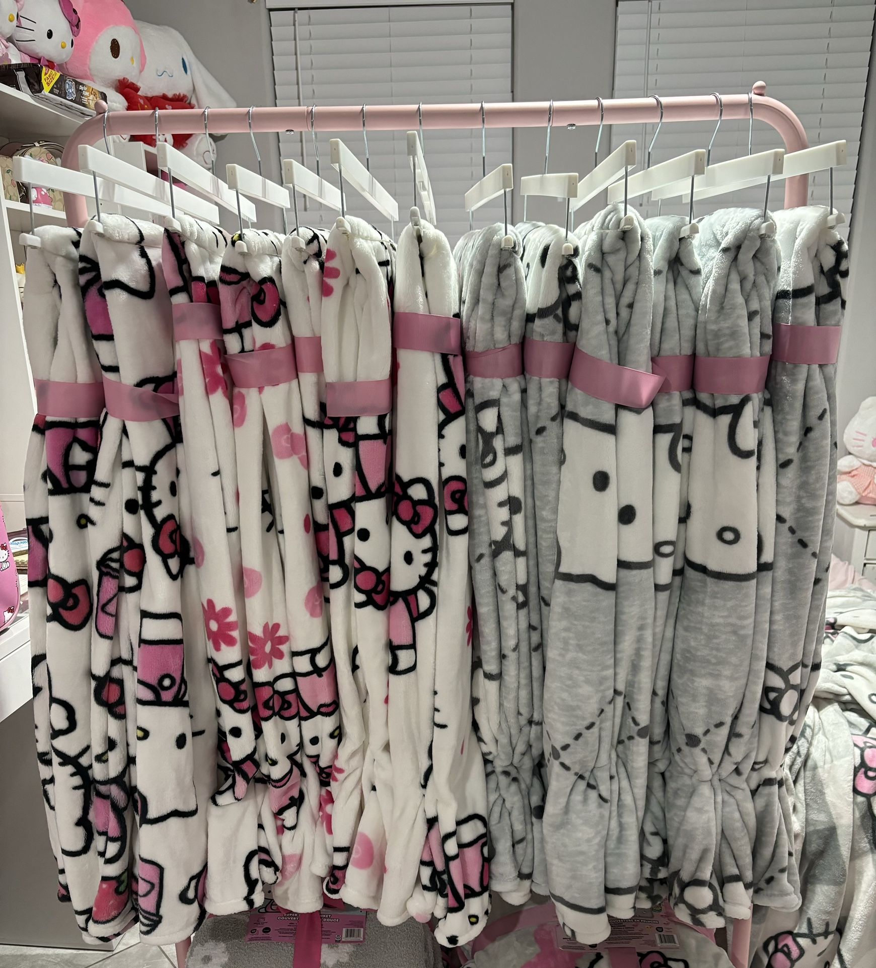 Hello Kitty Blanket