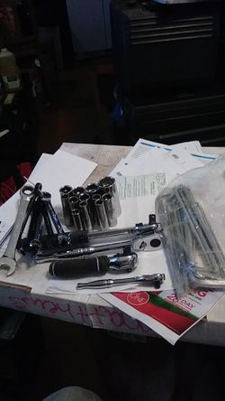 HUSKY TOOL LOT WITH LIFETIME WARRANTY