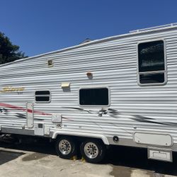 2005 Forest River Sierra Sport 23ft 