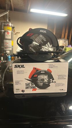 SKIL 7 1/4 Circular Saw “Red”