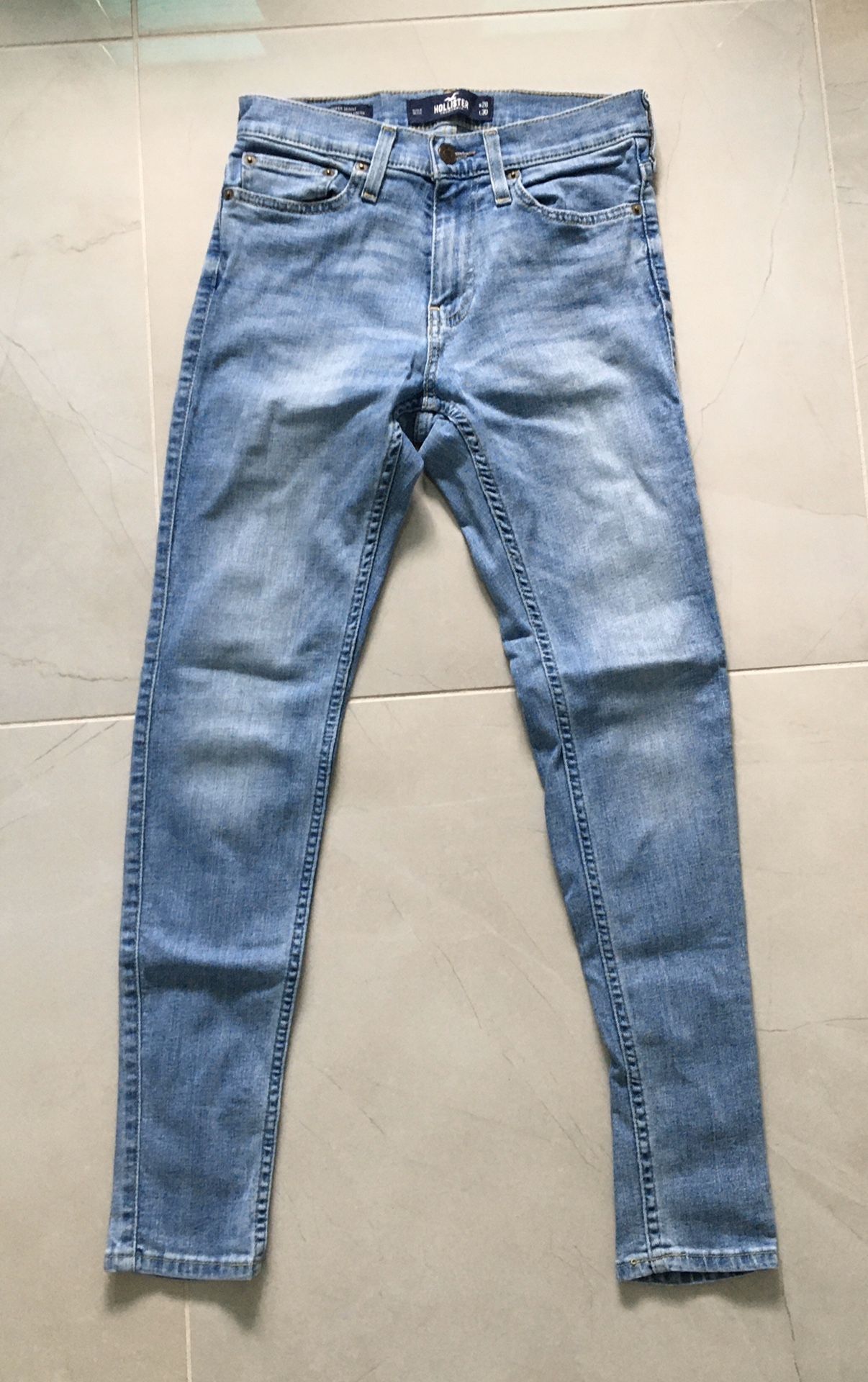 Hollister Skinny Jeans 28x30