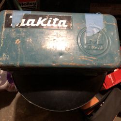 Makita Grinder