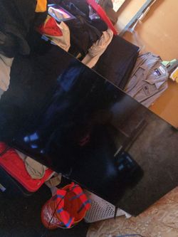 65 inch Roku TV