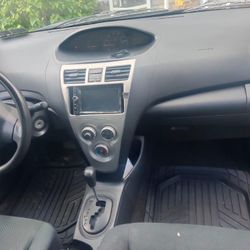 2009 Toyota Yaris