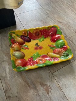 Fruit tray