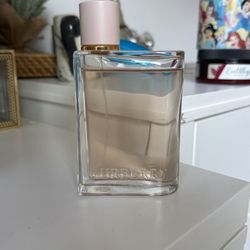 Burberry HER perfume 