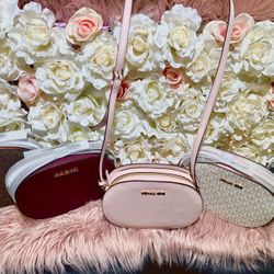 Michael Kors Crossbody