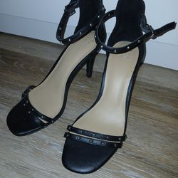 Black Heels Size 7