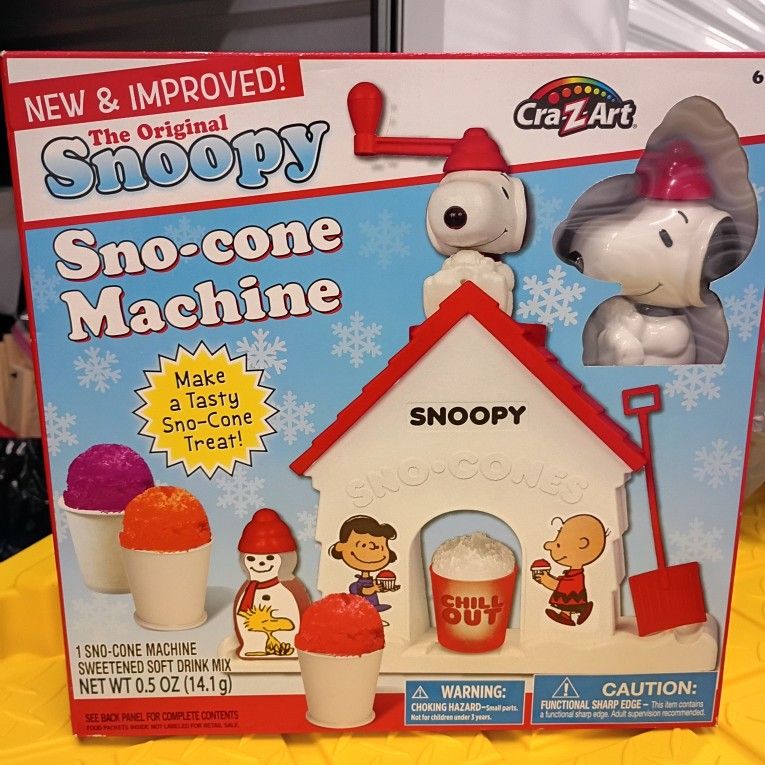 Snoopy Snow cone Machine