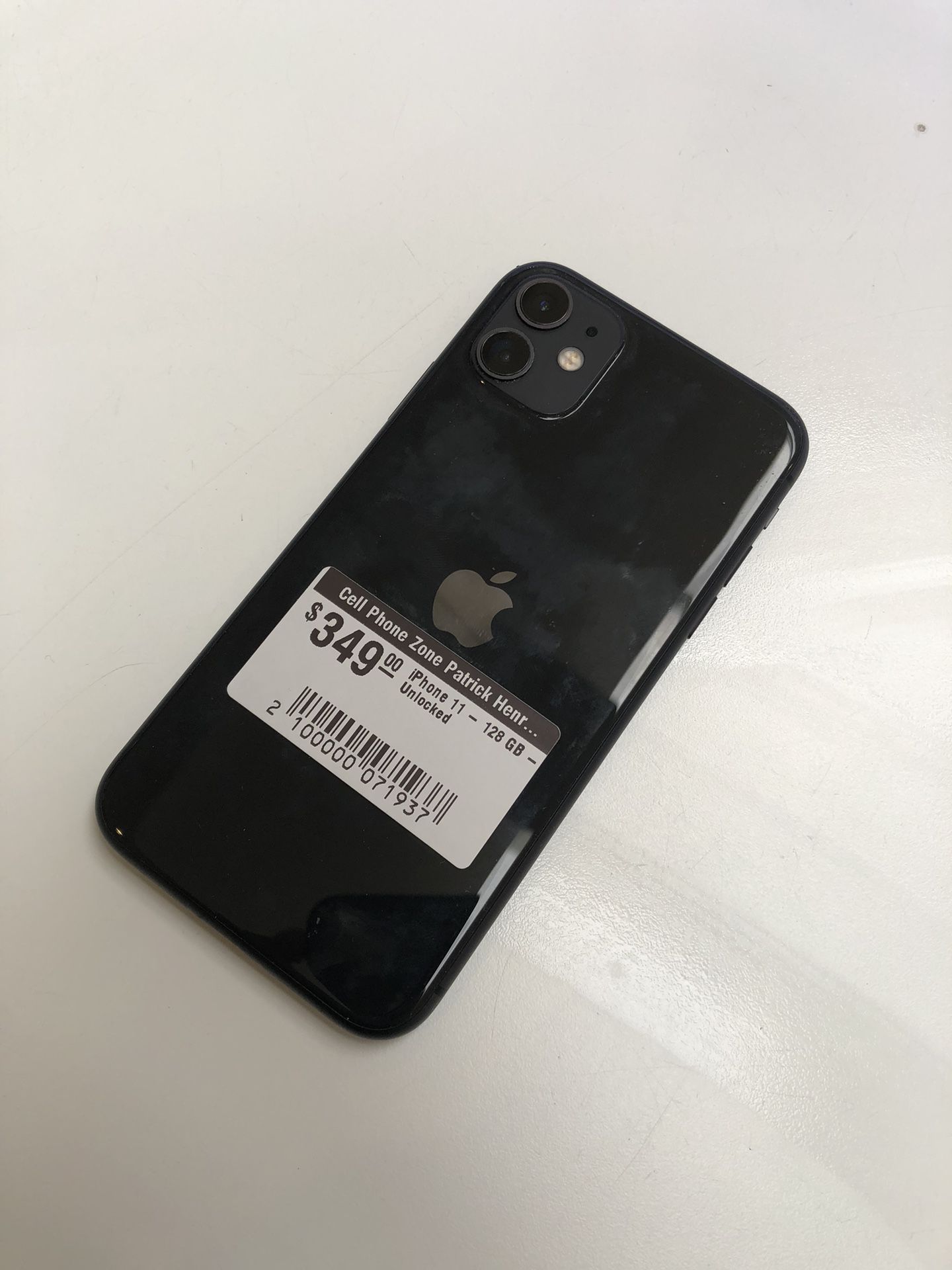 iPhone 11 - 64GB Boost Mobile Black