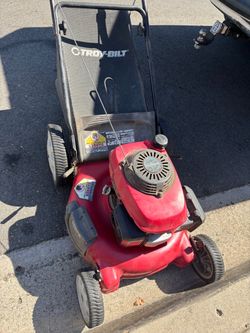 Troy bilt Honda lawnmower