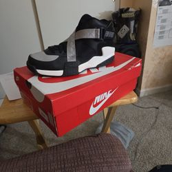 Nike Air Raids 