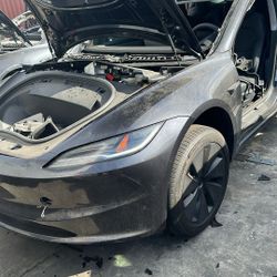 2025 Tesla Model Three Parts