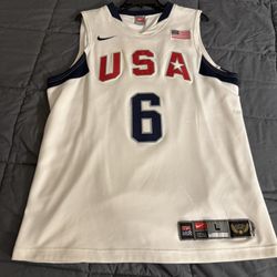 LeBron James Team USA jersey Size L