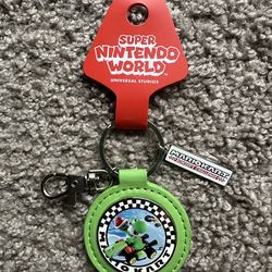 Super Nintendo World Yoshi Keychain