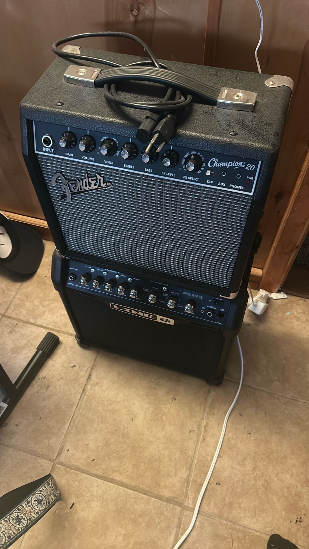 2 Amps fender champion 20 and line 6 spider