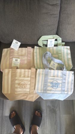 (Striped mini canvas )Trader Joe’s bags❤️💯