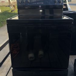 KENMORE ELECTRIC SMOOTH TOP STOVE 