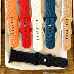 Apple Watch SE 44mn Gen 2 + Extras