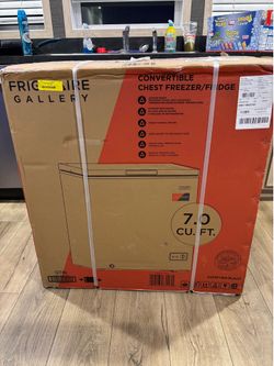 Frigidaire Deep Freezer