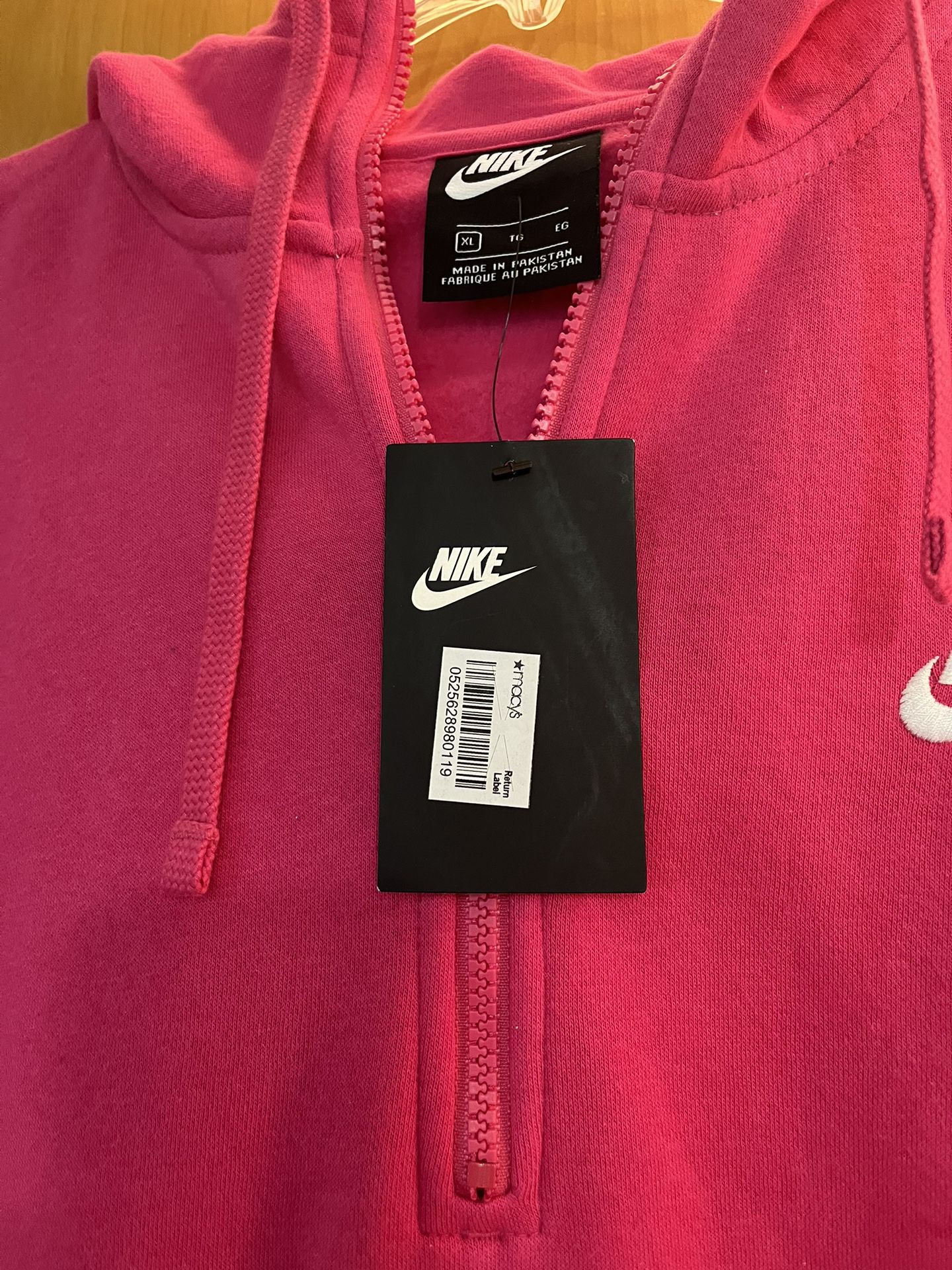 Nike XL 1/4 Zip Hooded Sweatshirt