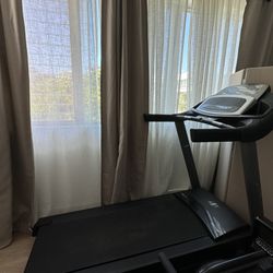 Nordictrack Treadmill 2.6