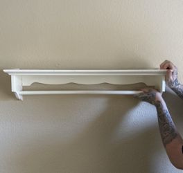 White Shelf - Blanket Rack