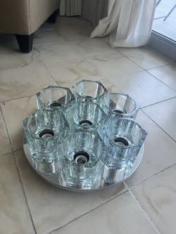 7 Bulb Glass Mirrored Light Fixture