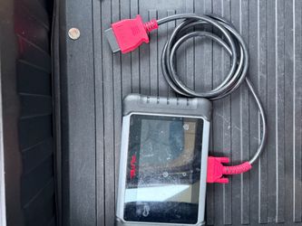 Autel OBD2 Diagnostic Scanner with Cable