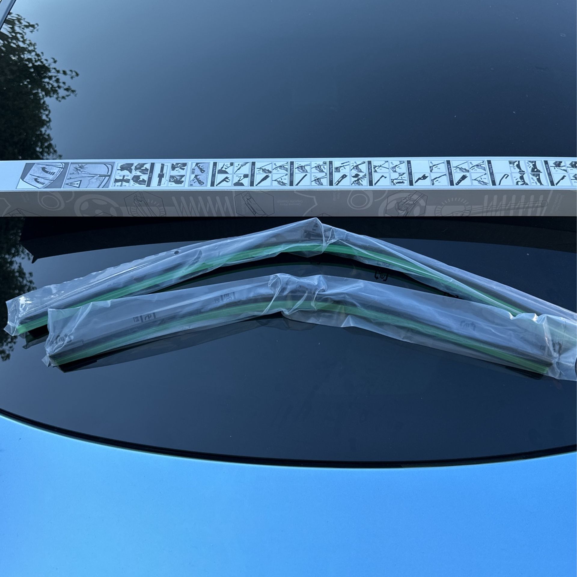 Tesla Model Y Windshield Wipers
