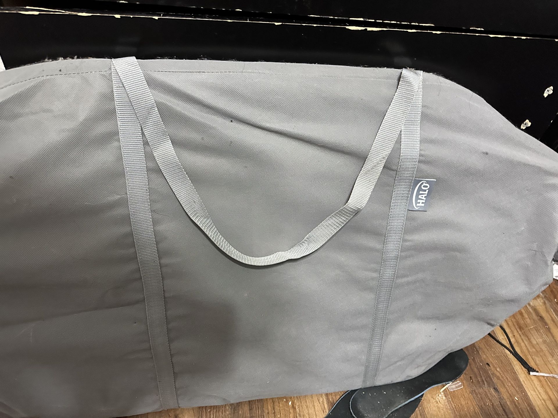 Halo Bedside Bassist 