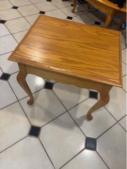 Oak side table  and coffee table
