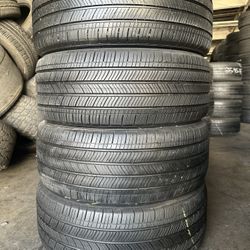 TIRE 215 55 17 MICHELIN