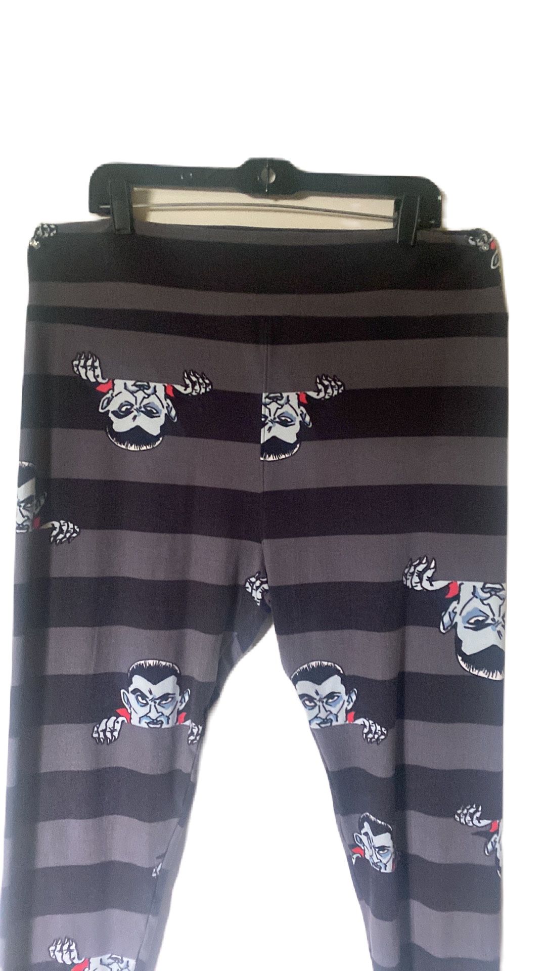 LULAROE Frankenstein Tall Curvy 2