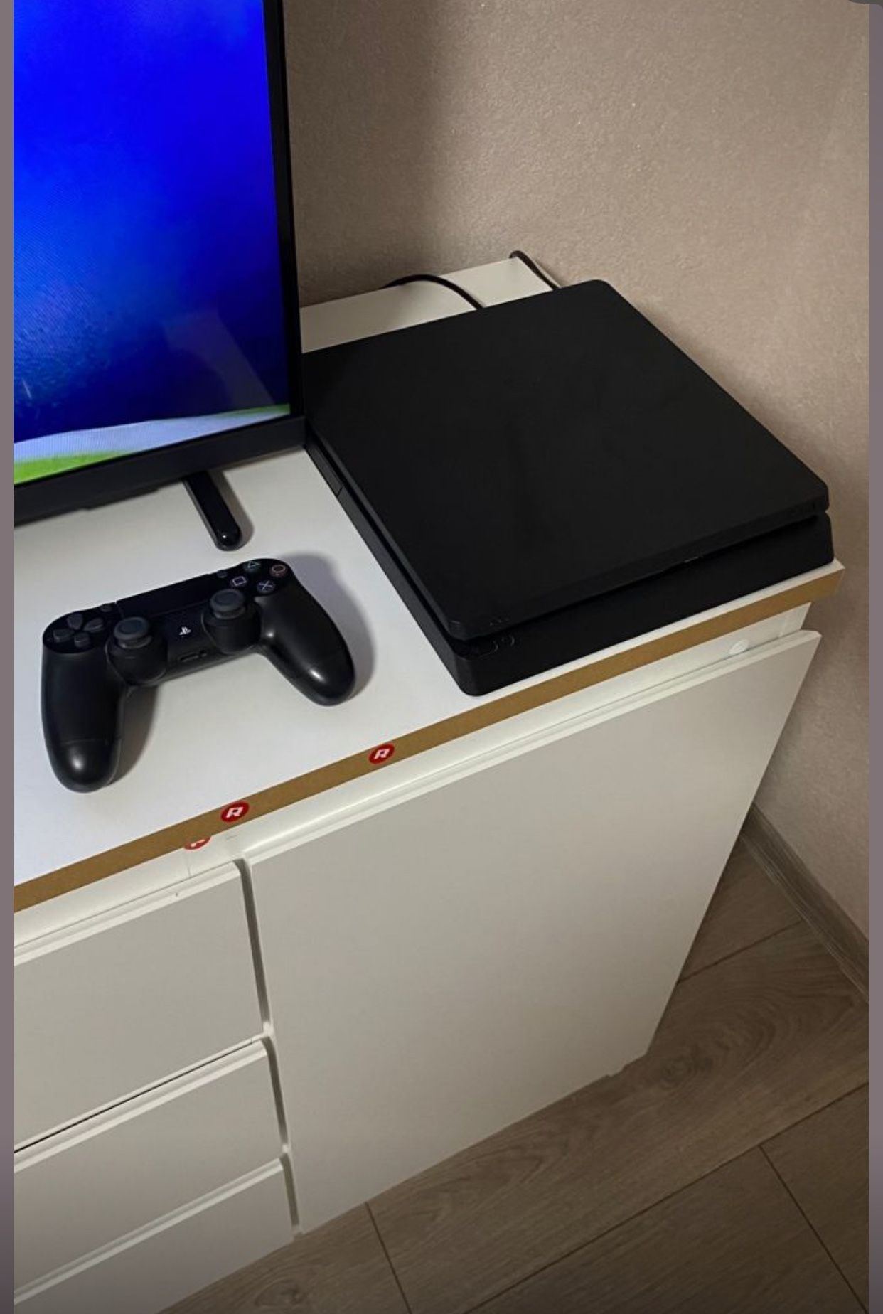 PS4