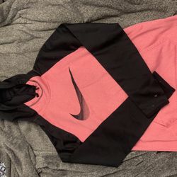 pink and black nike therma fit hoodie