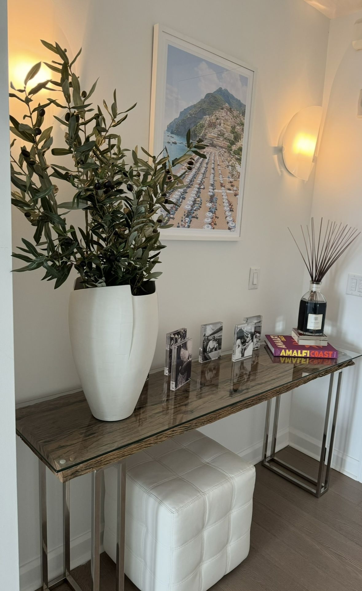 Modani Console Table