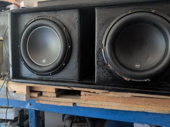 jl audio w6s 12 inch and 3600 Mr music Man amp