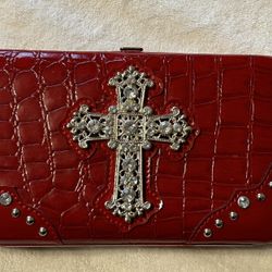 Country Road Wallet Billfold Cardholder Organizer Cross Detail (hard case tear in one corner)